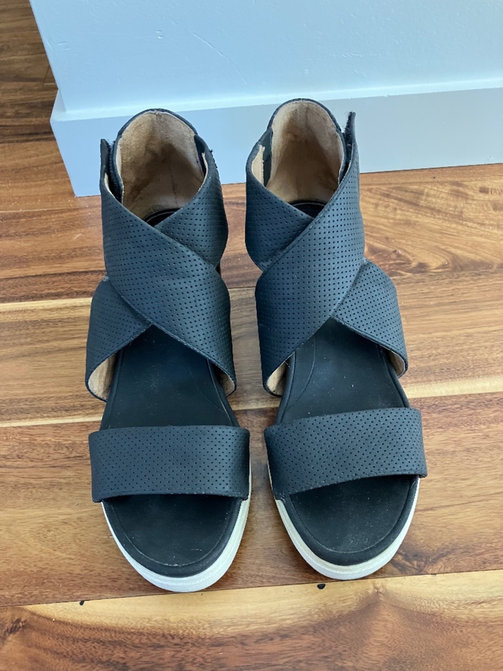 Womens Dr.Scholls wedge sandals